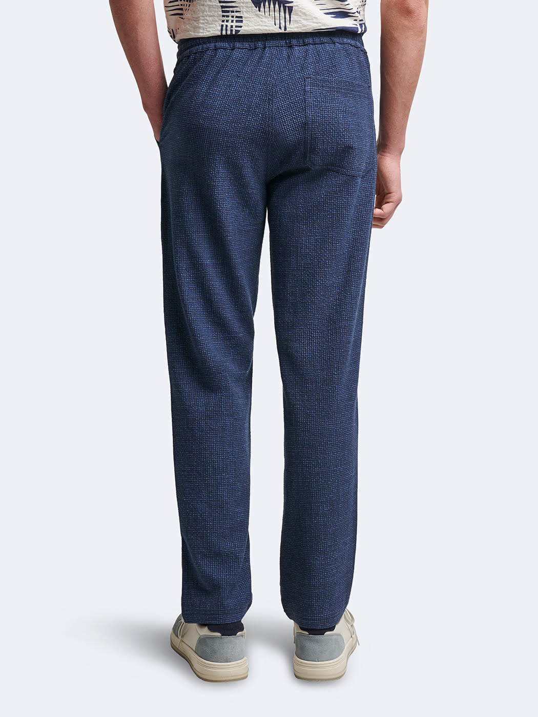Chino en poly-viscose faux uni - DEVRED 1902