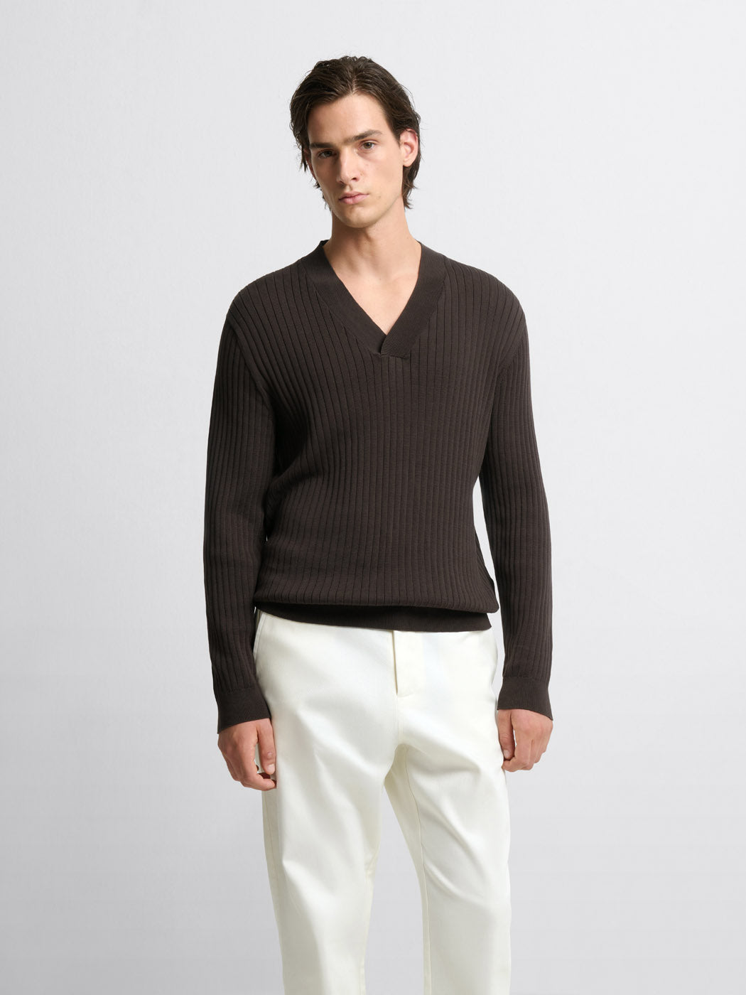Pull col V en coton - L'atelier