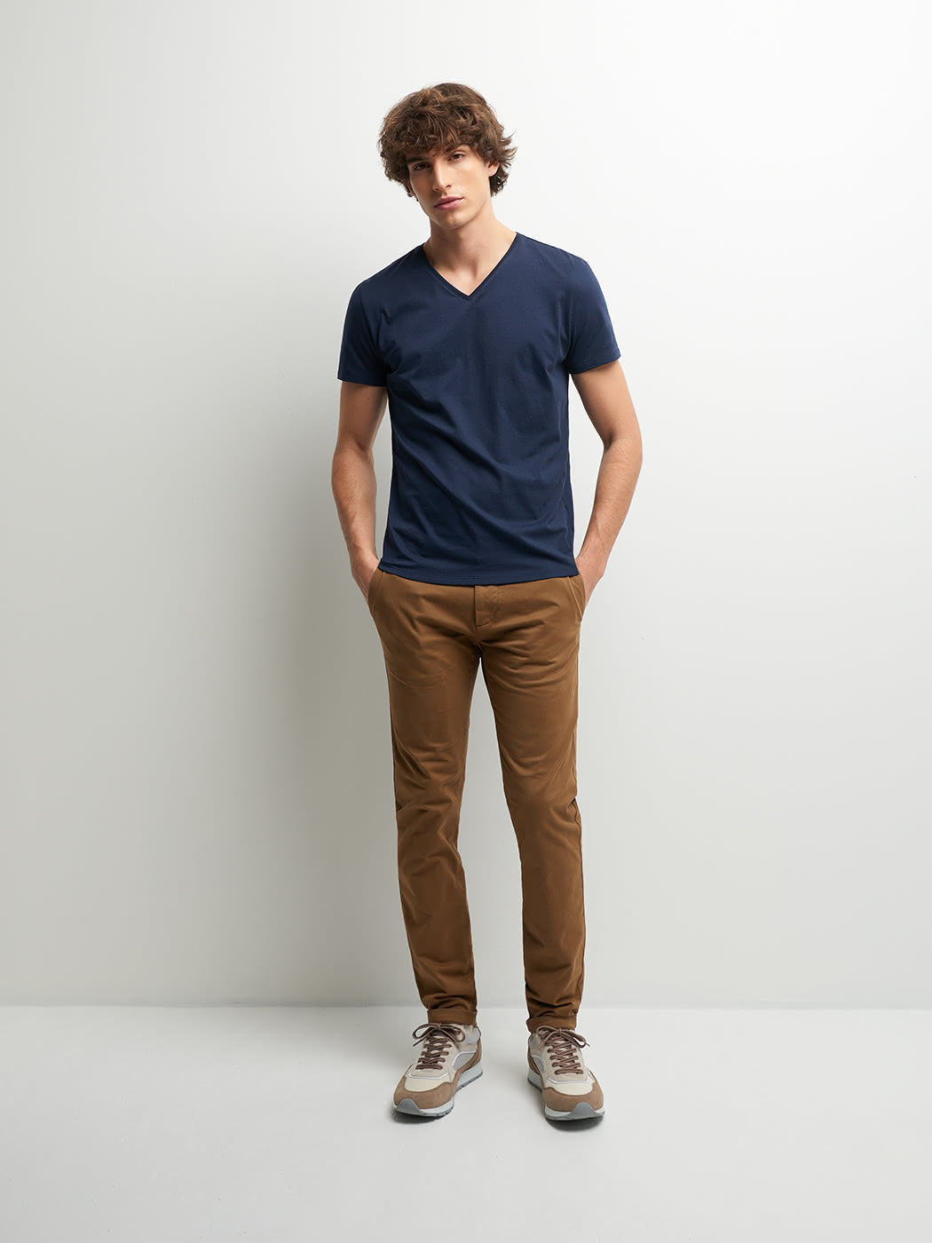 Chino slim en coton élasthane uni - DEVRED 1902