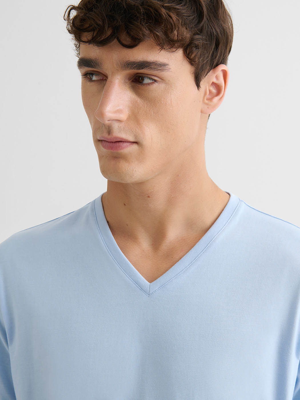 T-shirt col V Supima® - DEVRED 1902