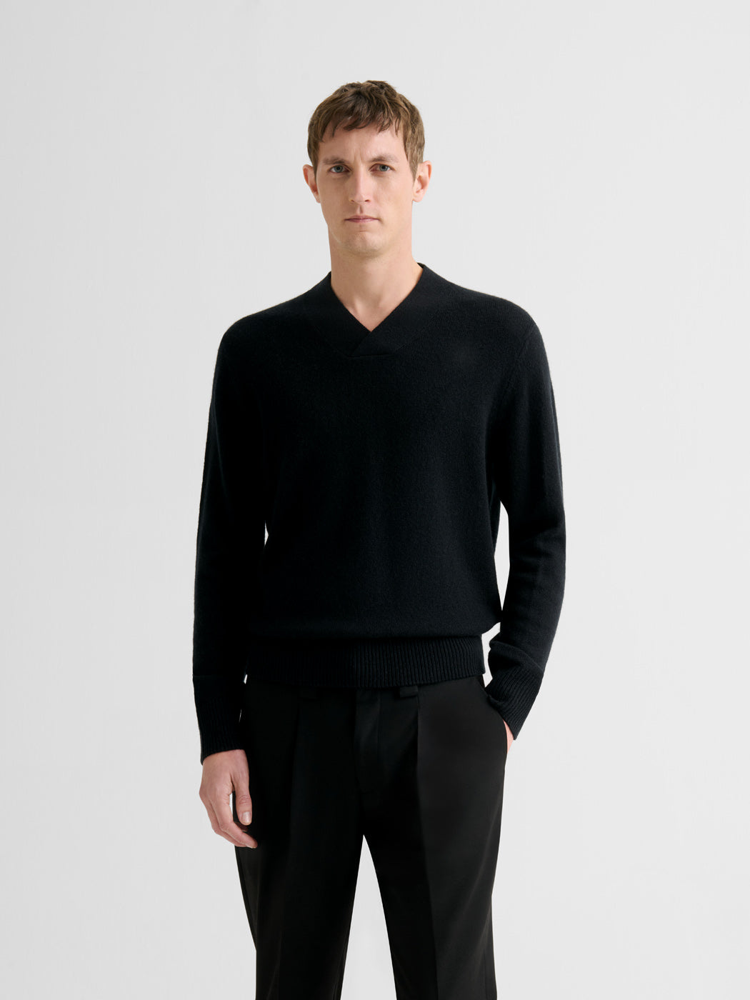 Pull col V en laine et cachemire - DEVRED 1902