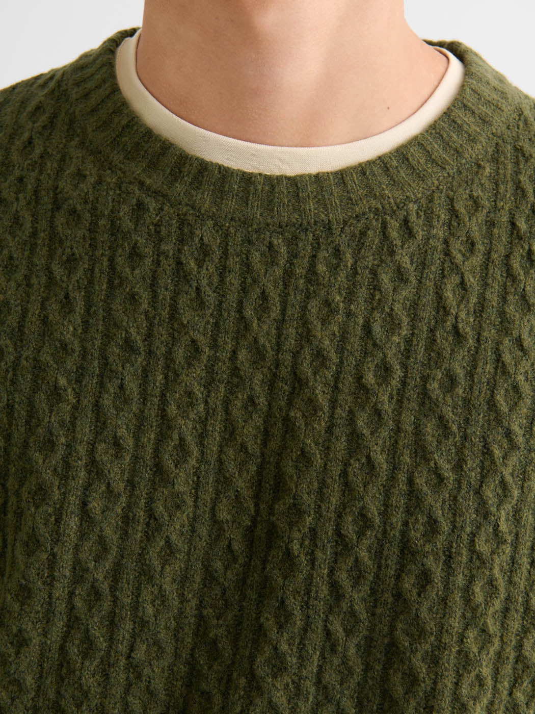 Pull col rond en maille torsadée - DEVRED 1902