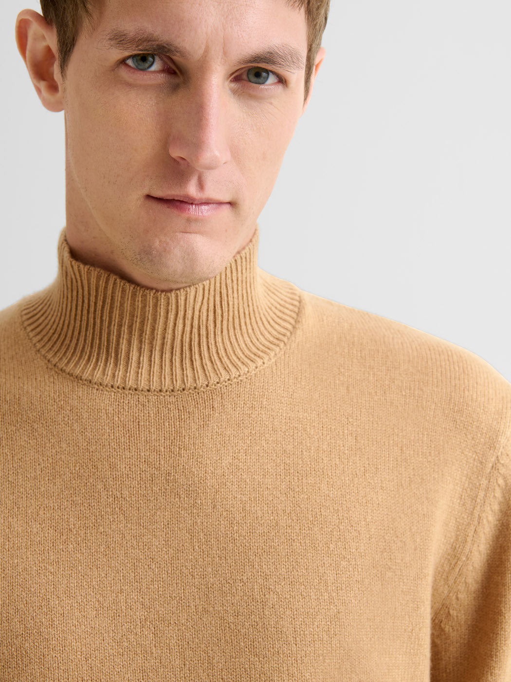 Pull col montant en laine et cachemire - DEVRED 1902