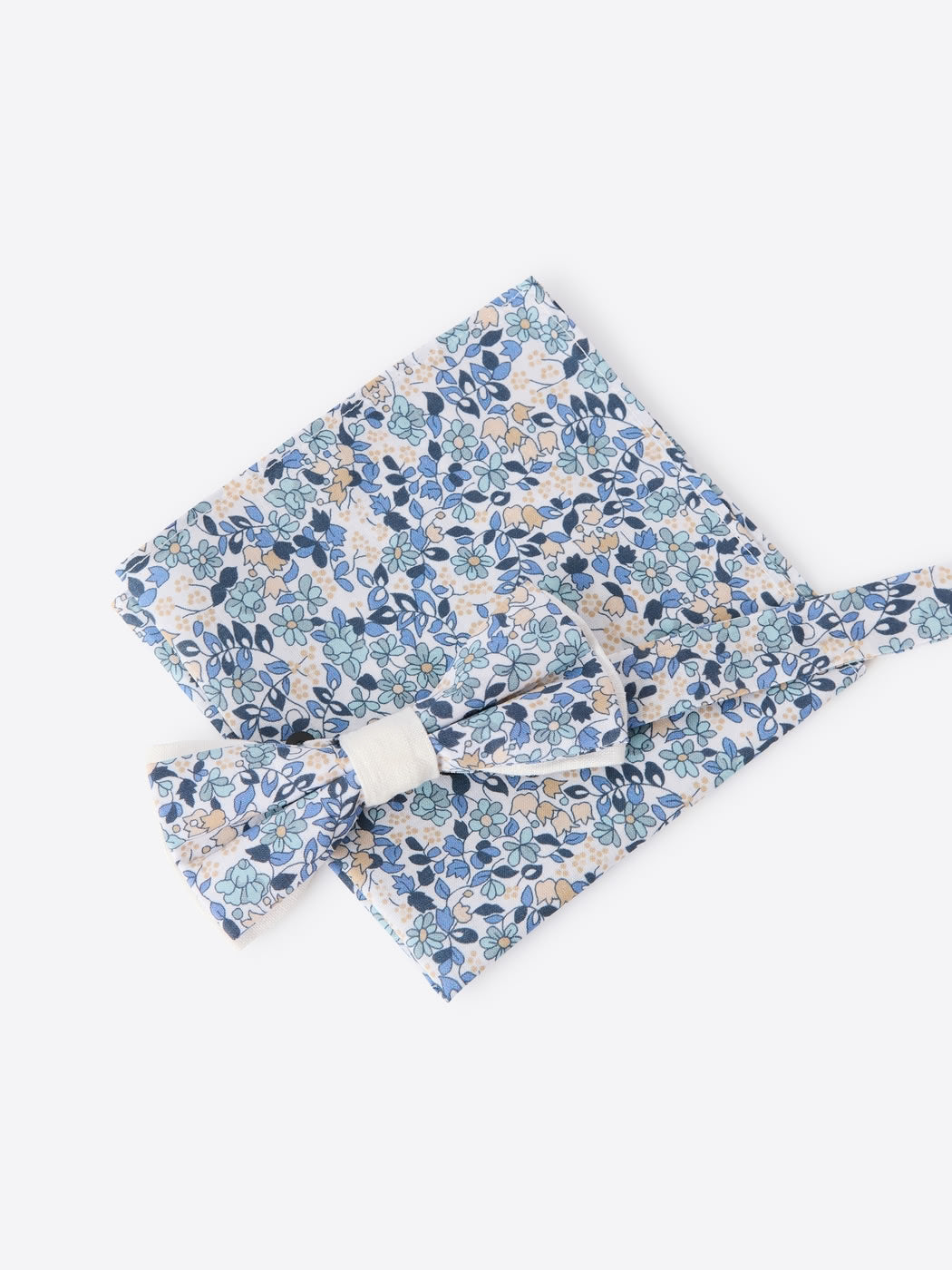 Pochette de costume fleuri en coton - DEVRED 1902
