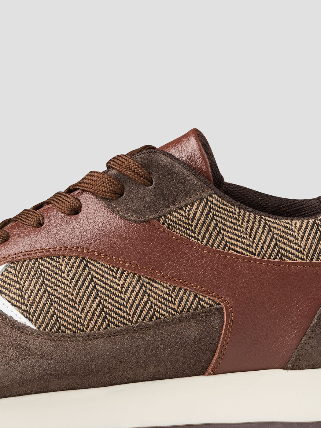 Baskets en cuir et textile chevron - DEVRED 1902