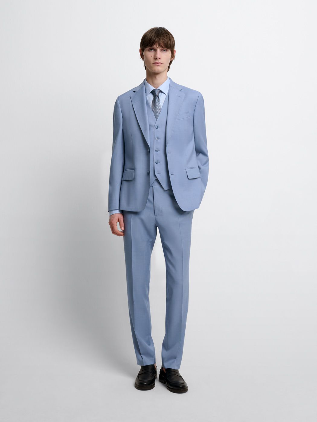 Costume 3 pièces slim en laine bleu clair